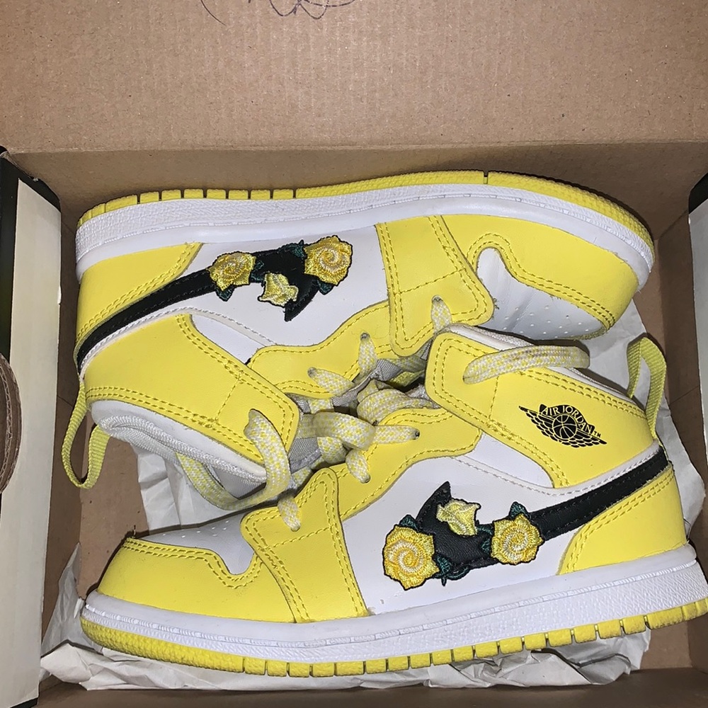 Air Jordan 1 Floral Toddler Size 9C